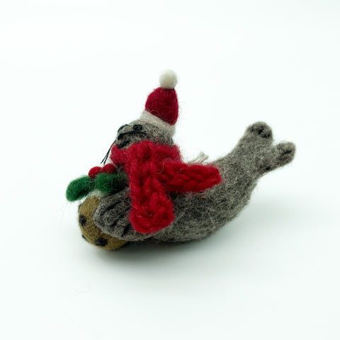 Seal with Pudding Soft Tree Decoration