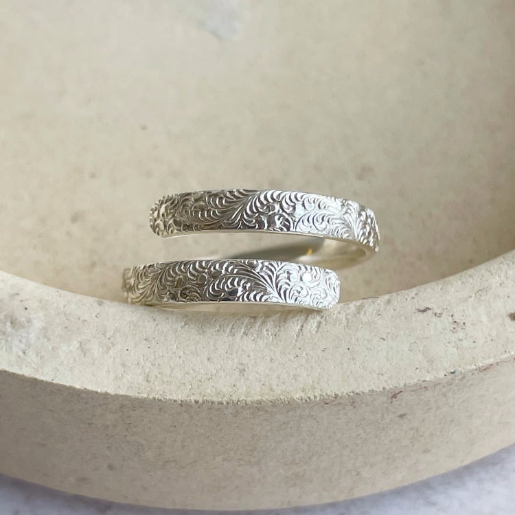 Lace Thumb Ring Stirling Silver